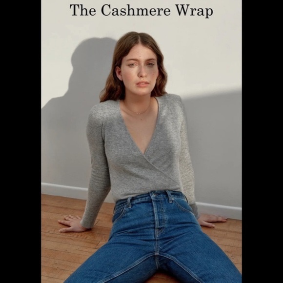 ✨NWT✨ EVERLANE The Cashmere Wrap Sweater in Heather Grey Gray Sz Medium - Picture 3 of 8